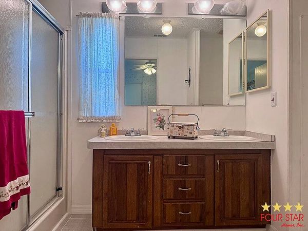 1738 Sugar Pine Ave, Kissimmee FL 34758