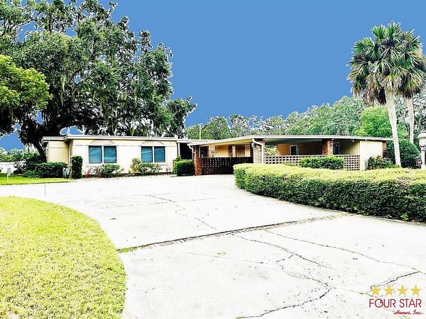 5038 UNIVERSITY AVE, Leesburg FL 34748