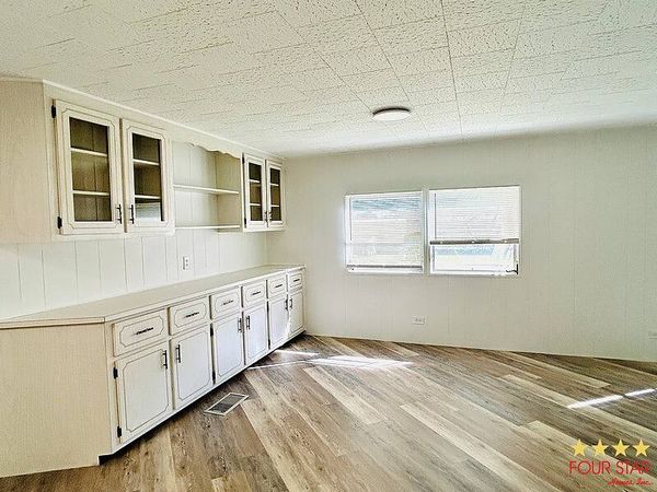 5038 UNIVERSITY AVE, Leesburg FL 34748