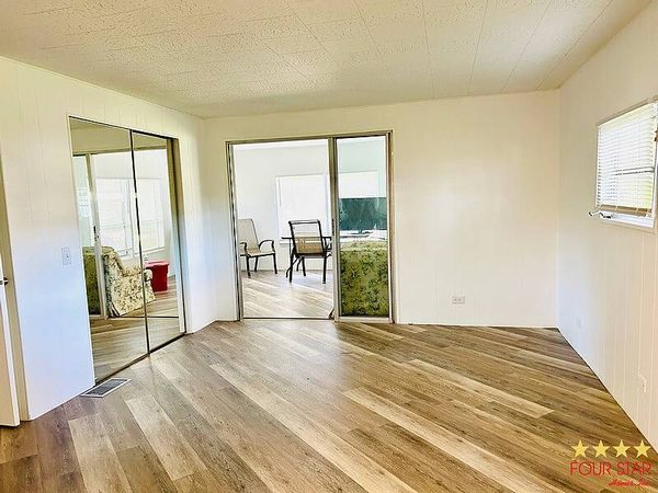 5038 UNIVERSITY AVE, Leesburg FL 34748
