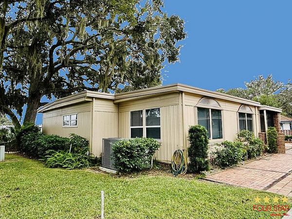 5038 UNIVERSITY AVE, Leesburg FL 34748
