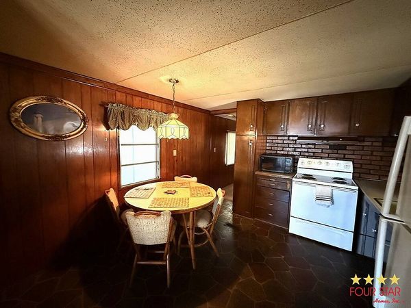 2450 S Ridgewood Ave, Lot 32, Edgewater FL 32141