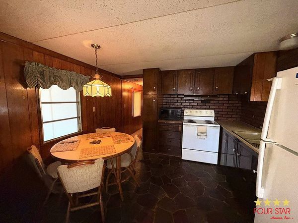 2450 S Ridgewood Ave, Lot 32, Edgewater FL 32141