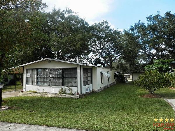 2383 Sandlewood Ln, Orange City FL 32763