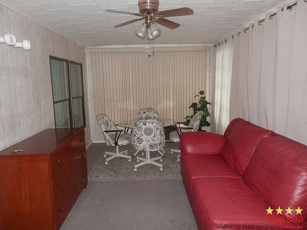 2383 Sandlewood Ln, Orange City FL 32763