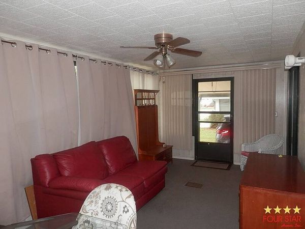 2383 Sandlewood Ln, Orange City FL 32763