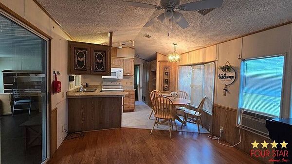 2425 Old Vineland Rd, Lot 139, Kissimmee FL 34746