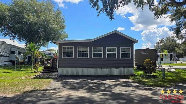 2425 Old Vineland Rd, Lot 139, Kissimmee FL 34746