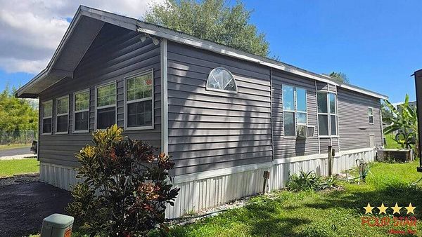 2425 Old Vineland Rd, Lot 139, Kissimmee FL 34746