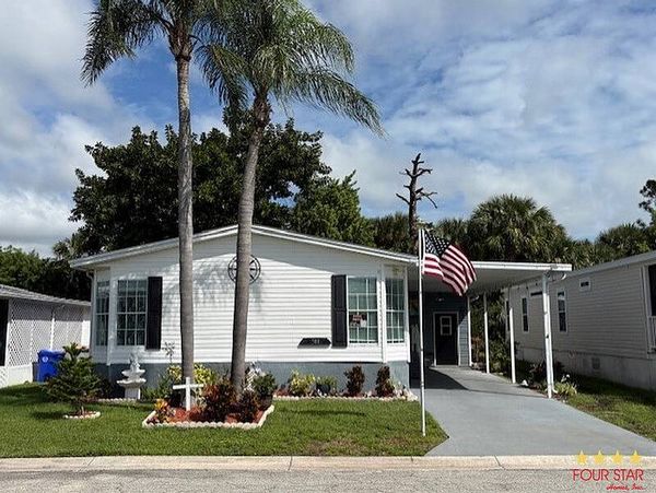 581 Johnathans Cay, Vero Beach FL 32966