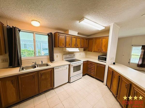 2265 Mariposa Ave, Port Orange FL 32129