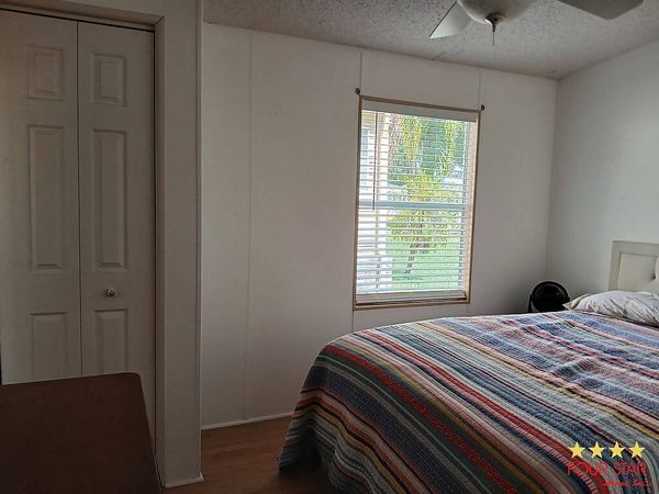 826 Water Ridge, DeBary FL 32713