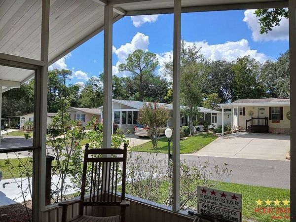 826 Water Ridge, DeBary FL 32713