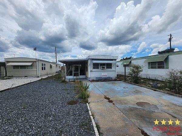 47 Hibiscus Avenue, Lot Hi-47, Mount Dora FL 32757