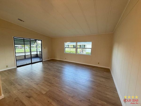 791 E.  Palm Valley Drive , Oviedo FL 32765