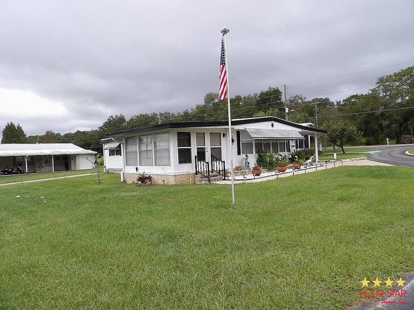 25907 Vazcaya Blvd., Leesburg FL 34748