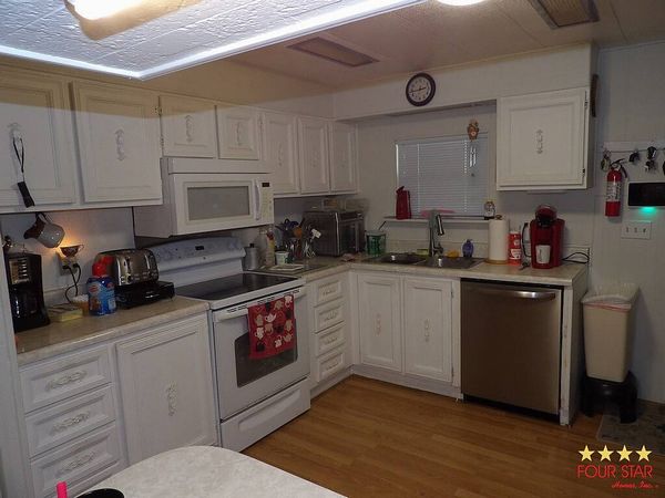 25907 Vazcaya Blvd., Leesburg FL 34748