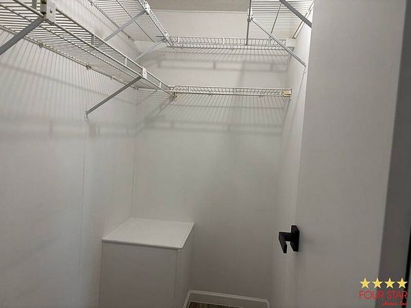 674 Orange Tree Dr, Orange City FL 32763