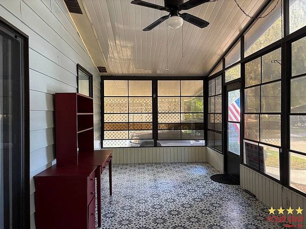 674 Orange Tree Dr, Orange City FL 32763