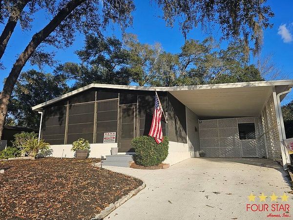 674 Orange Tree Dr, Orange City FL 32763