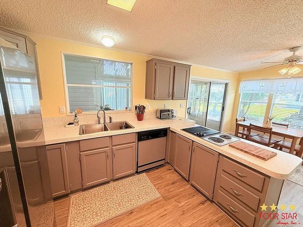 194 Costa Rica, Edgewater FL 32141