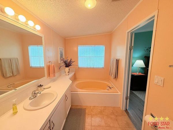 194 Costa Rica, Edgewater FL 32141