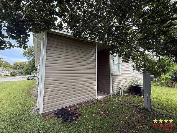 2871 Holster Way, Orlando FL 32822
