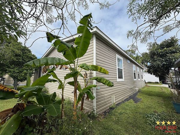 2871 Holster Way, Orlando FL 32822