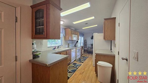 5460 Marty Rd, Orlando FL 32822