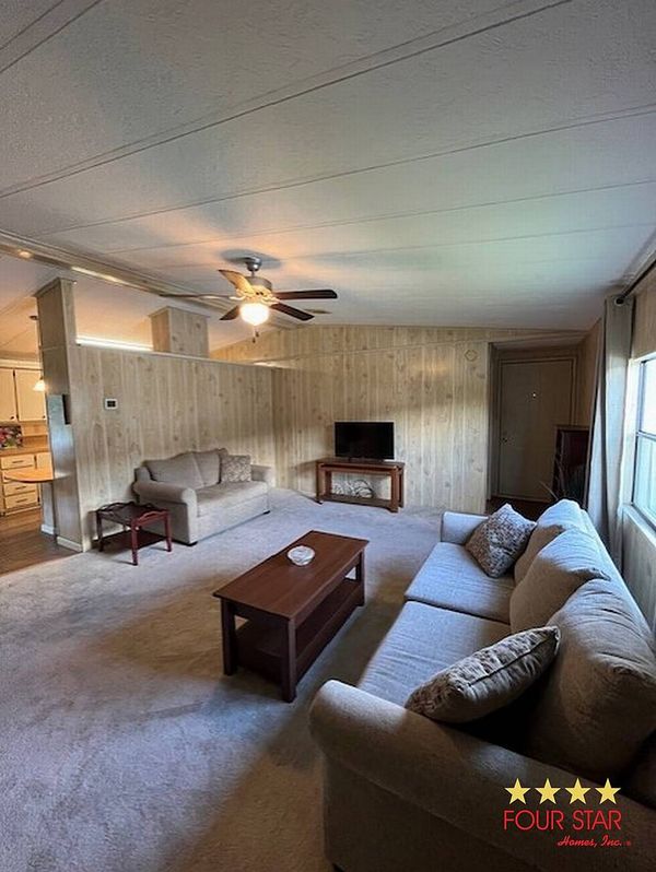 2141 Pebble Beach Blvd, Lot 691, Orlando FL 32826