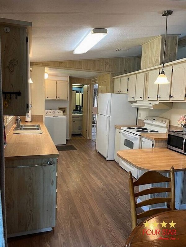 2141 Pebble Beach Blvd, Lot 691, Orlando FL 32826