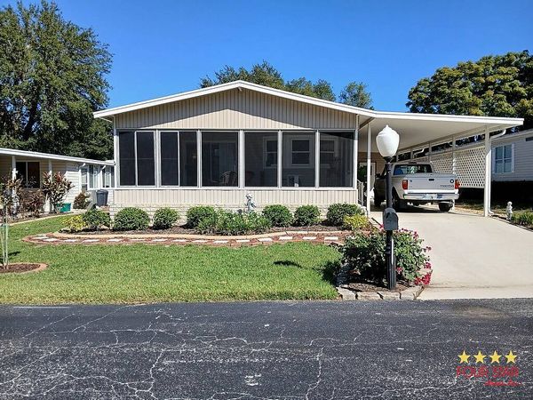 382 kINGSLAKE dR, DeBary FL 32713