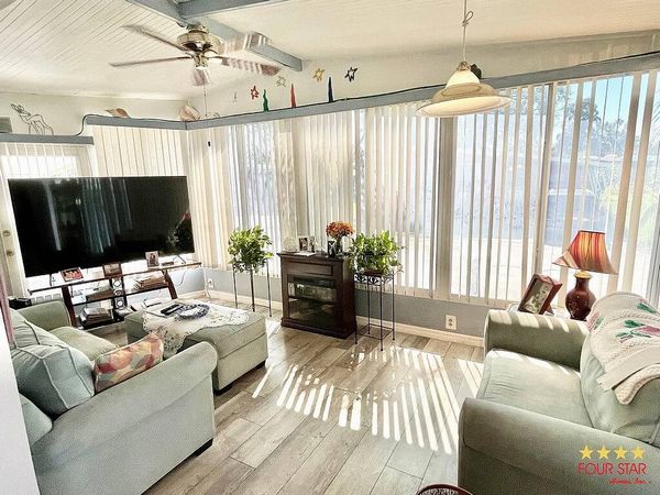 103 Pickering Dr., Kissimmee FL 34746