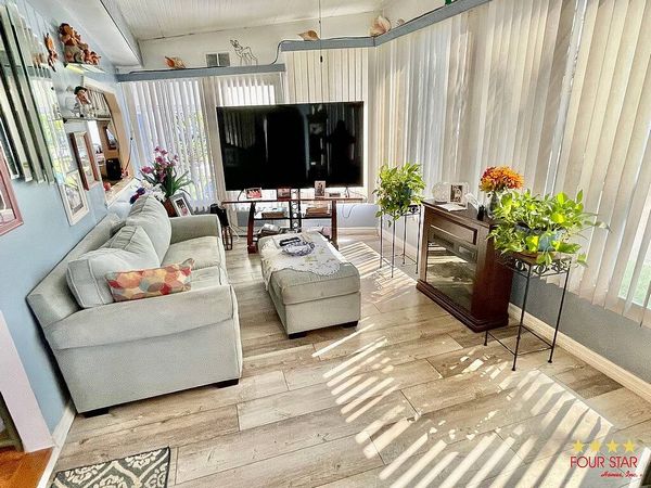 103 Pickering Dr., Kissimmee FL 34746