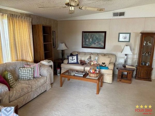 1405 82nd Ave, Lot 253, Vero Beach FL 32966