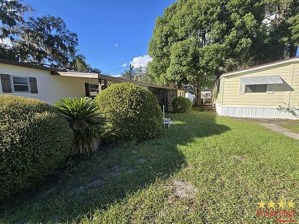 503 Sunrise Dr, Leesburg FL 32159