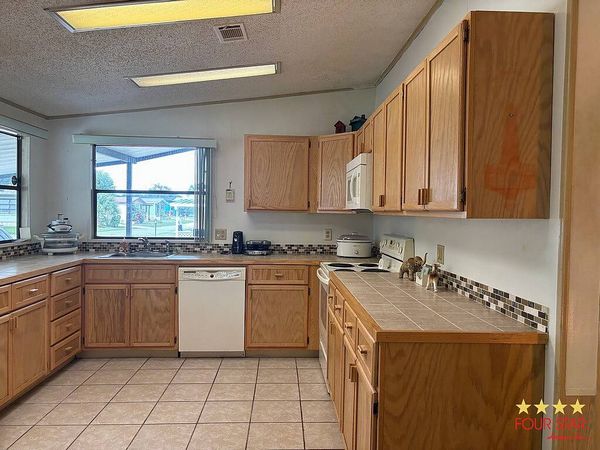 2374 Windermere Ln, Orange City FL 32763