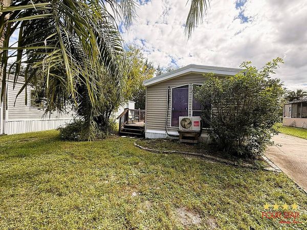 2300 S Nova Rd, Lot 32, South Daytona FL 32119