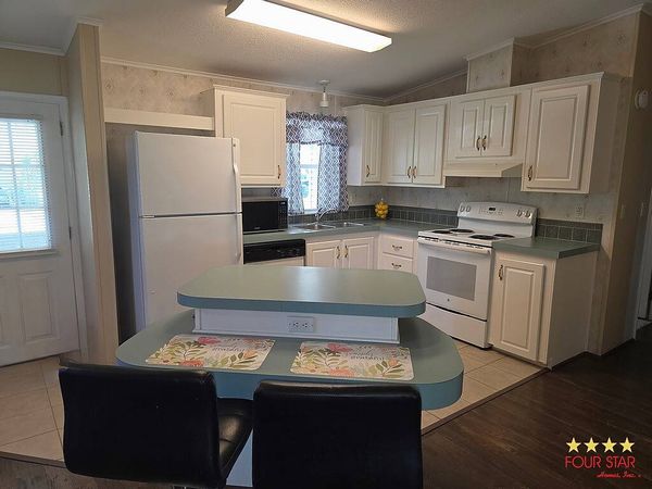 137 Highland Dr, Leesburg FL 34788