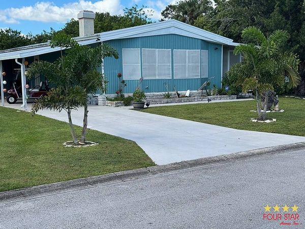 8775 20th St, Lot 581, Vero Beach FL 32966