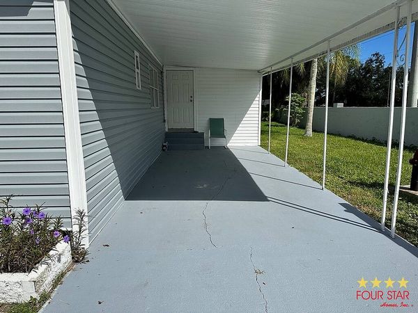 1000 Walker St, Lot 215, Daytona Beach FL 32117