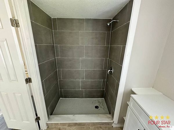 1000 Walker St, Lot 215, Daytona Beach FL 32117