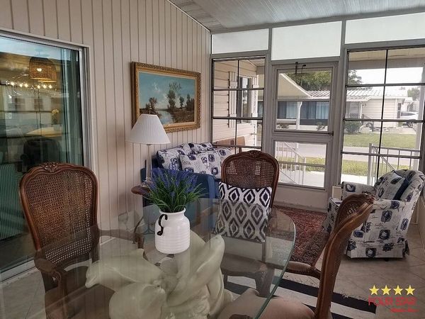 2904 Hillcrest Dr., Sarasota FL 34234