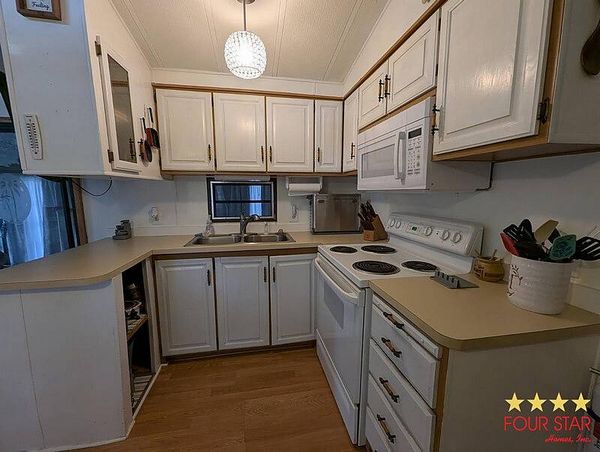 28229 CR 33, Lot C150, Leesburg FL 34748