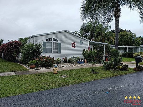 6499 NW 37th Ave, Lot C34, Coconut Creek FL 33073