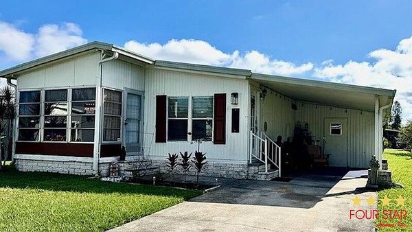 8775 20th St, Lot 607, Vero Beach FL 32966