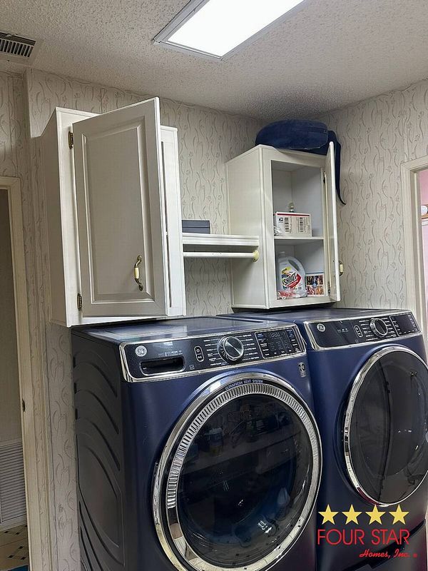 3843 King Sago Ct. , Oviedo FL 32765