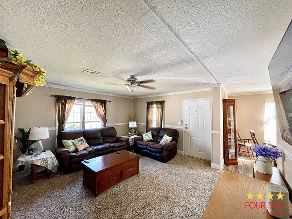 105 Park Lane, Leesburg FL 34788