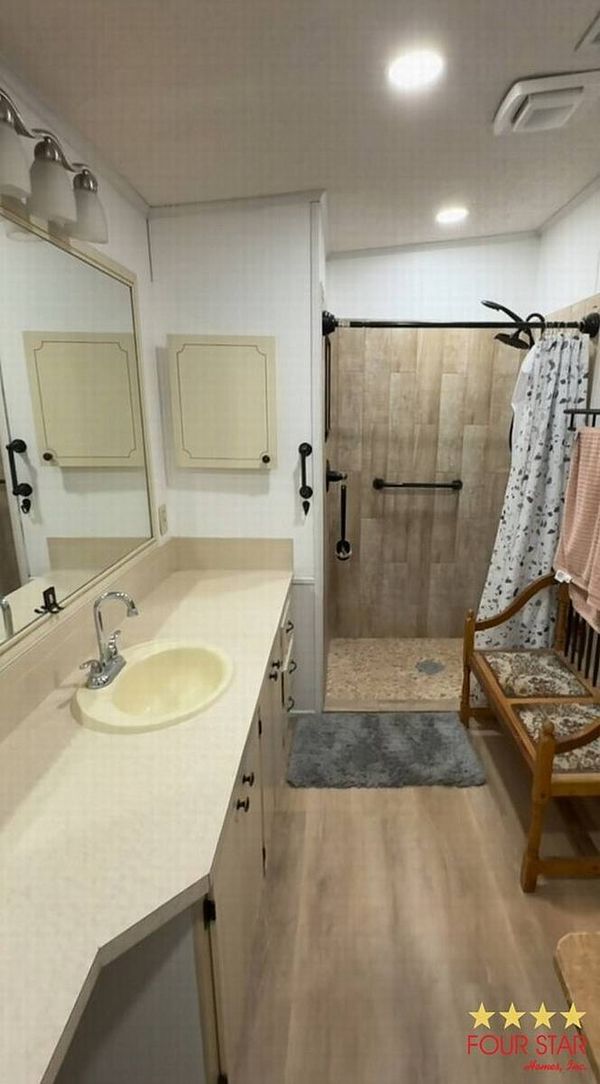 1966 Warwick Hills Dr, Lot 1104, Orlando FL 32826