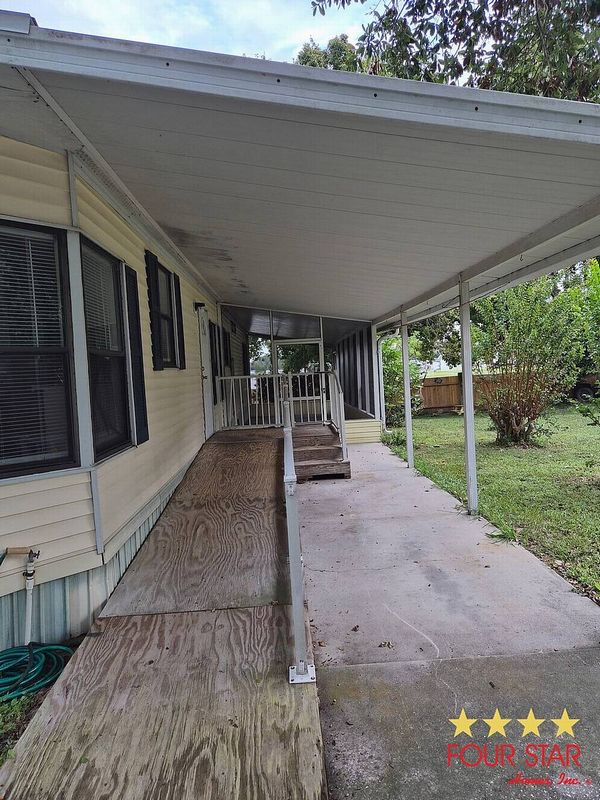 1197 Meadow Finch Dr, Winter Garden FL 34787